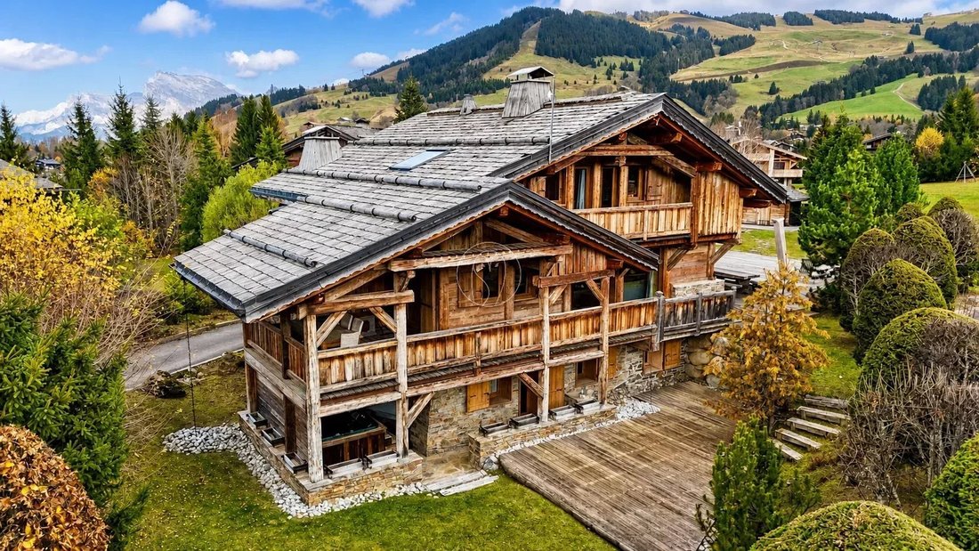 Chalet in Megève, Auvergne-Rhône-Alpes, France 1 - 18085228
