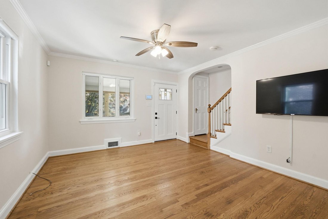 House in Arlington, Virginia, United States 5 - 18080866