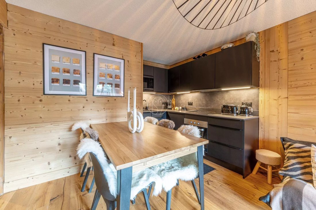 Apartment in Megève, Auvergne-Rhône-Alpes, France 2 - 18084561