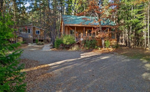 House in Crescent Mills, California, United States 1