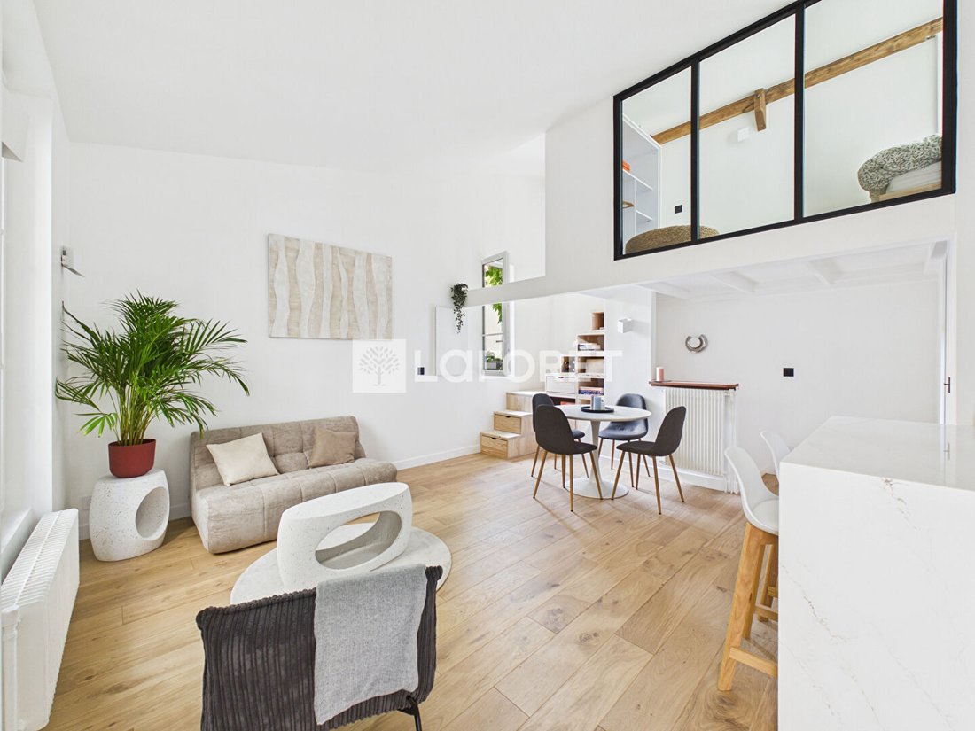 Apartment in La Fourche-Guy Môquet, Paris 17e Arrondissement, Paris 3 - 18083564