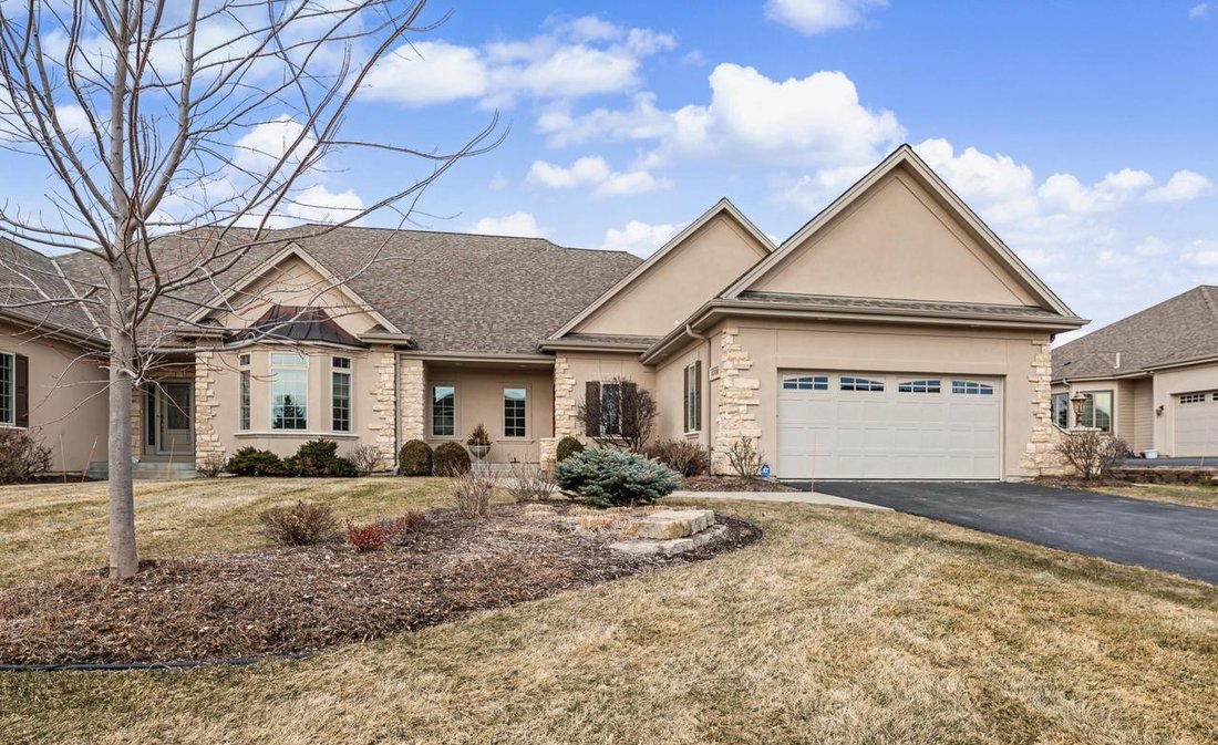 Condo in Pewaukee, Wisconsin, United States 1 - 18086429