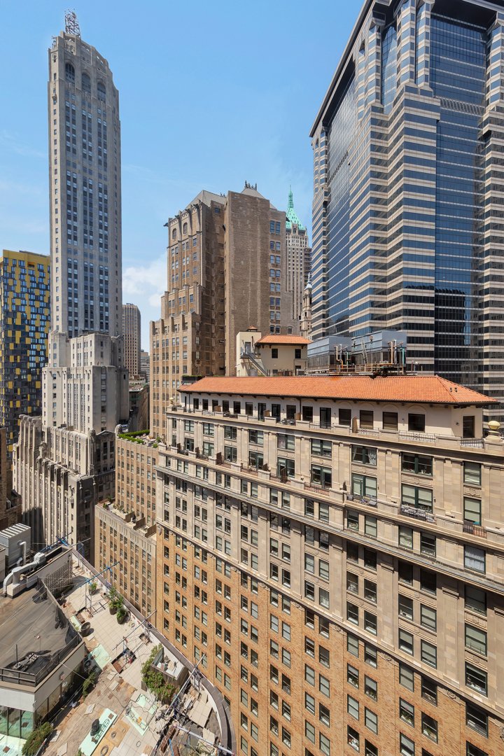 Condo in New York, New York, United States 1 - 18082874