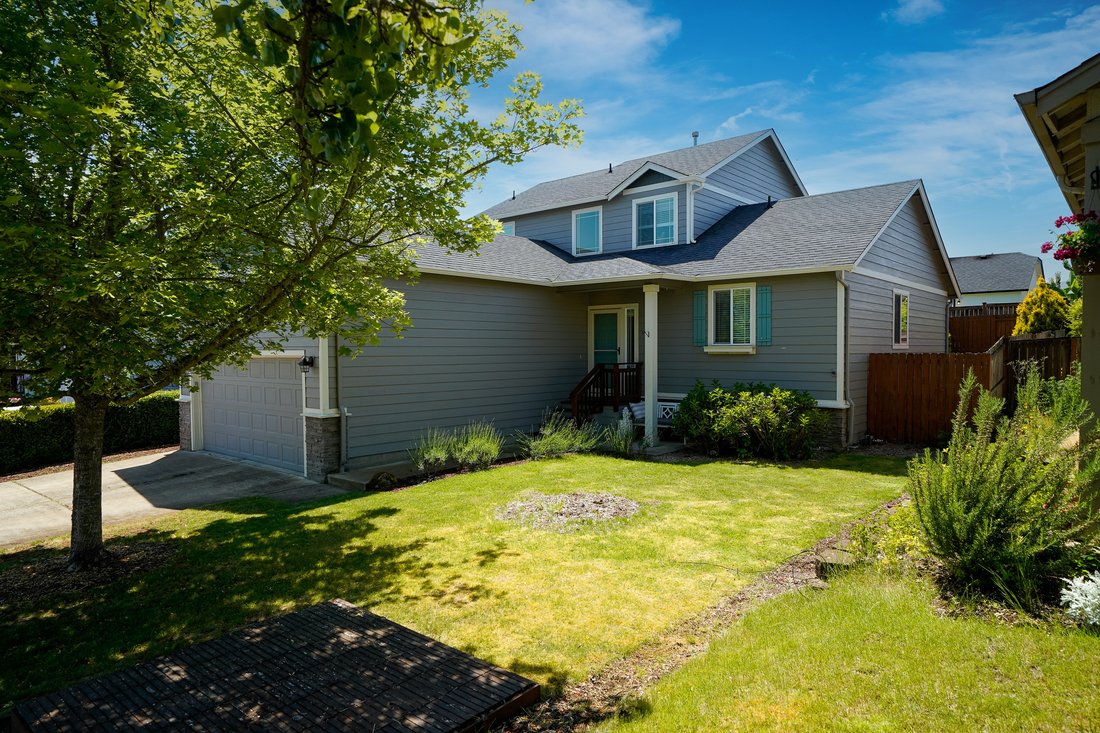 House in Albany, Oregon, United States 1 - 18083269