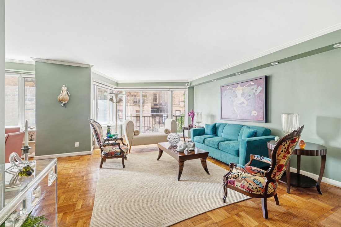 Co Op in New York, New York, United States 1 - 18080874