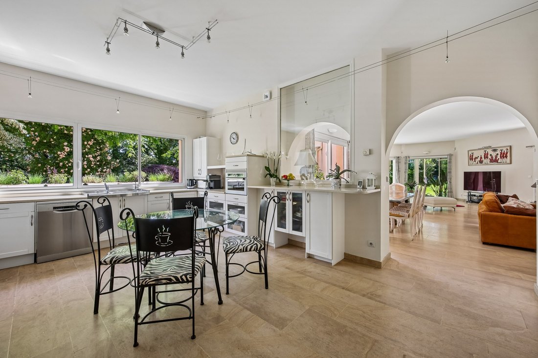 House in Gif-sur-Yvette, Ile-de-France, France 4 - 18087215