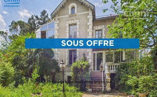 Townhouse in Allies-Clos d'Or, Grenoble, France 1