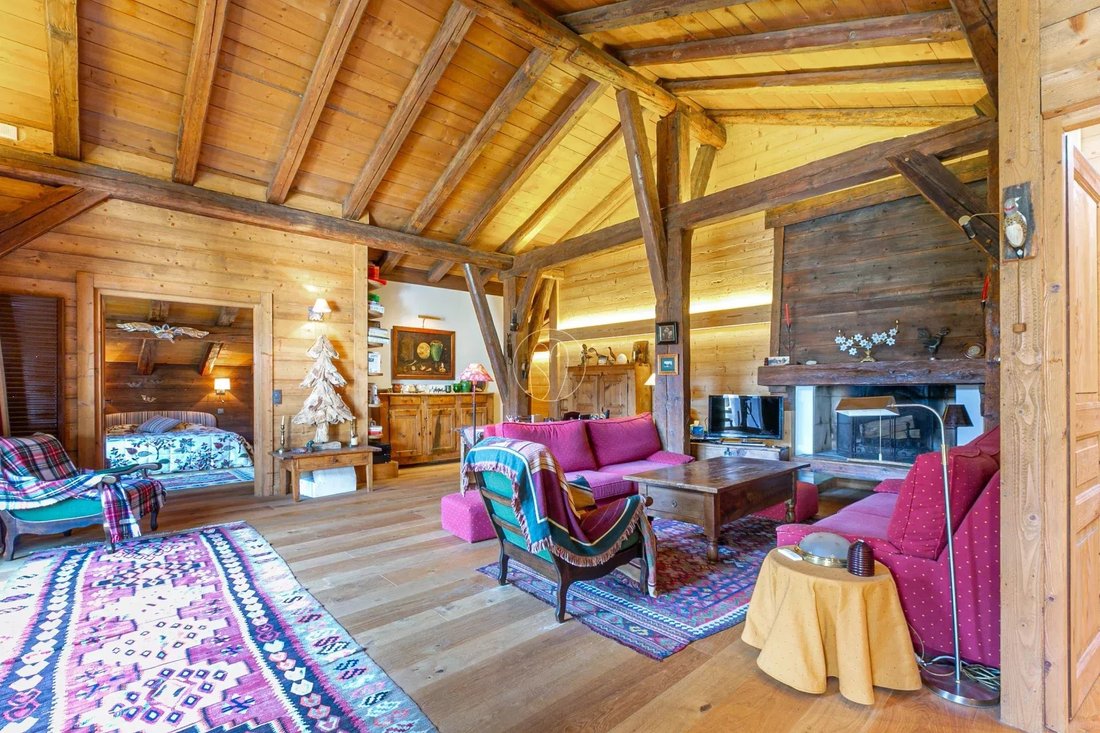 Apartment in Megève, Auvergne-Rhône-Alpes, France 4 - 18084550