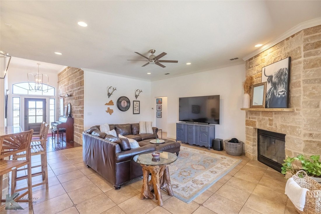 House in Tuscola, Texas, United States 2 - 18086085