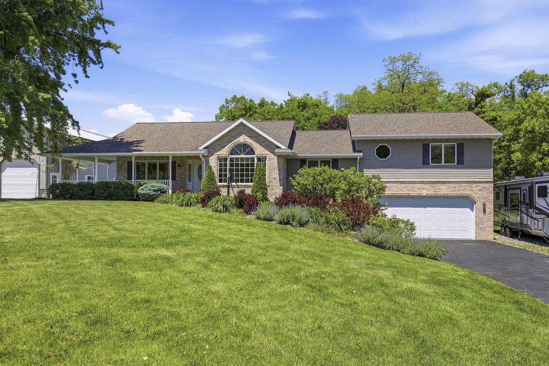 House in Wrightstown, Wisconsin, United States 1 - 18086391