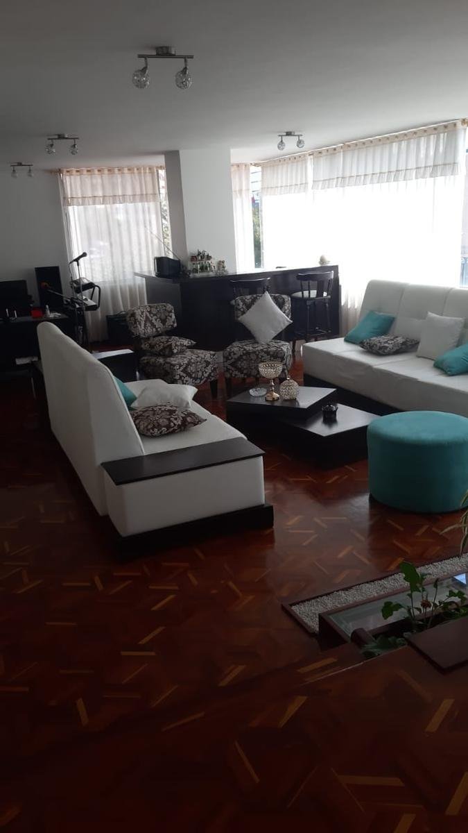 Land in Quito, Pichincha, Ecuador 3 - 18082737