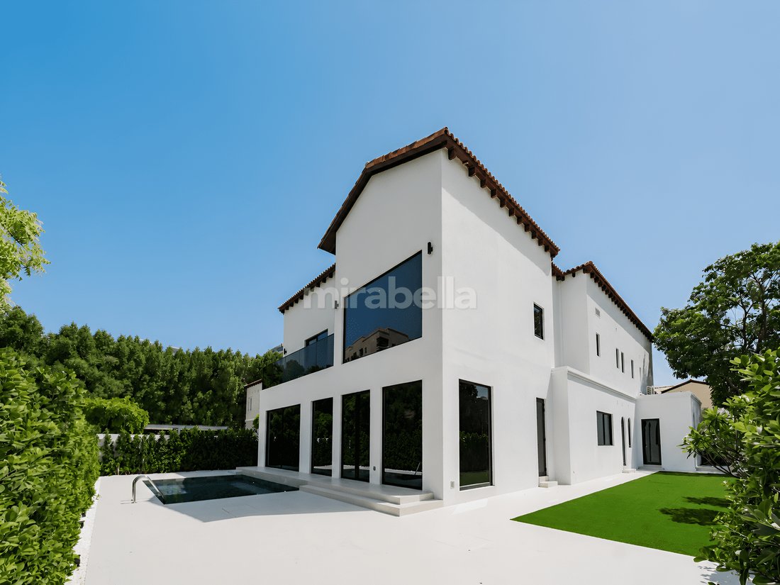 Villa in Jumeirah Golf Estates, Dubai, United Arab Emirates 5 - 18082447