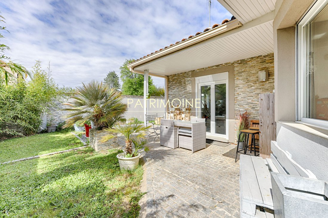 Villa in La Queue-en-Brie, Ile-de-France, France 3 - 17431818