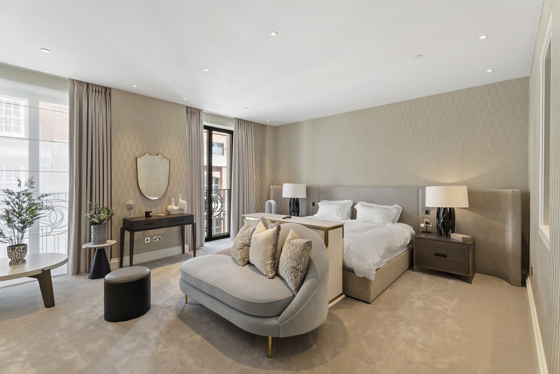 Apartment in Mayfair, Westminster, England 5 - 18084772