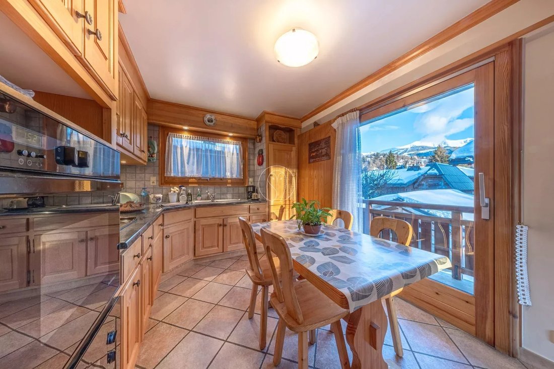 Apartment in Megève, Auvergne-Rhône-Alpes, France 4 - 18084743