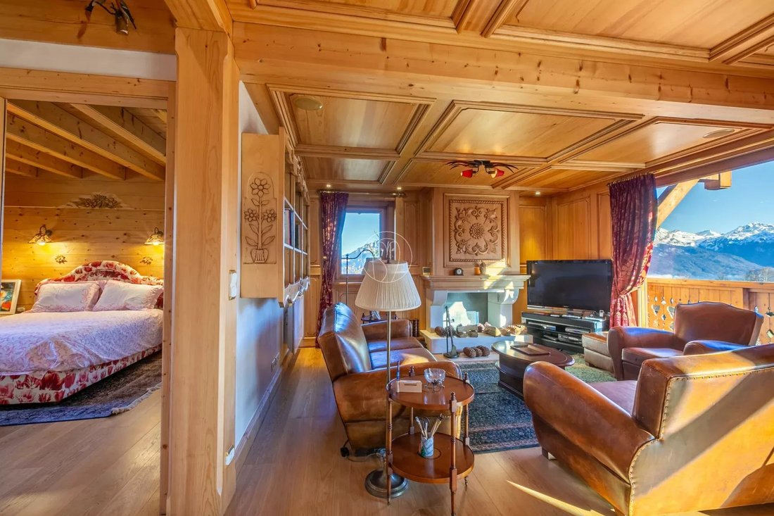 Chalet in Combloux, Auvergne-Rhône-Alpes, France 2 - 18084838
