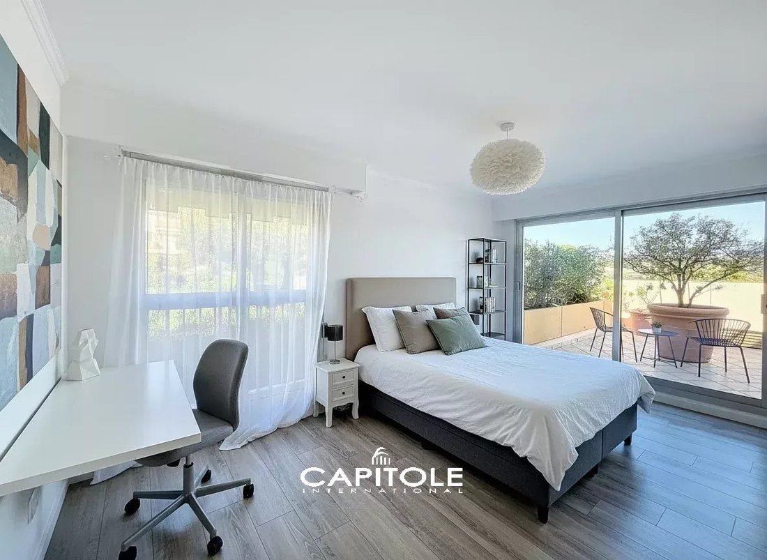 Apartment in Antibes, Provence-Alpes-Côte d'Azur, France 5 - 18084640