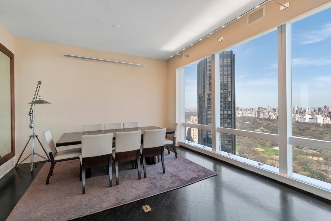 Condo in New York, New York, United States 3 - 18082895