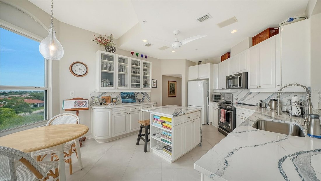 Condo in Sarasota, Florida, United States 4 - 18081140