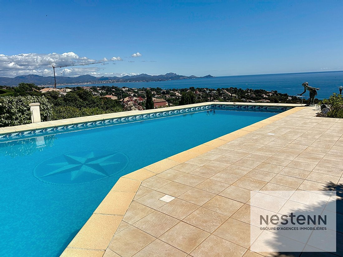 House in Les Issambres, Roquebrune-sur-Argens, France 3 - 18087407