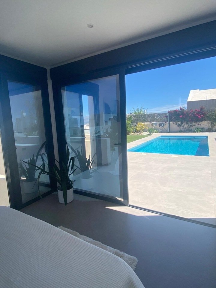 Villa in Alicante, Valencian Community, Spain 5 - 18084559