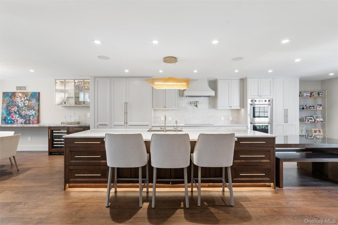 Condo in Manhasset, New York, United States 5 - 18082940