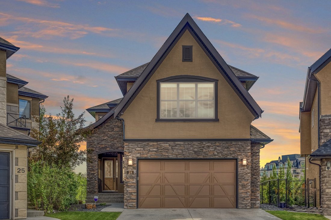 House in Calgary, Alberta, Canada 4 - 18087228