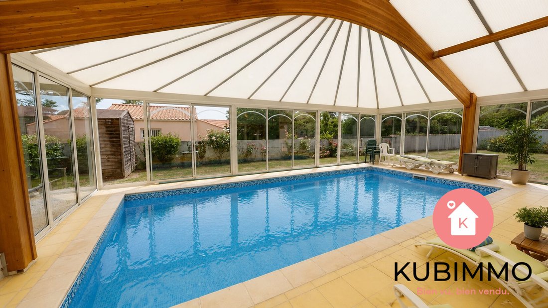 House in Jard-sur-Mer, Pays de la Loire, France 2 - 18088330
