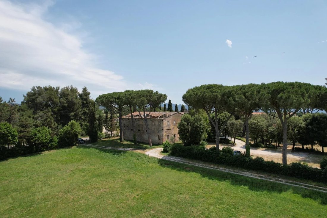 Estate in Cecina Centro, Cecina, Tuscany 3 - 18081291