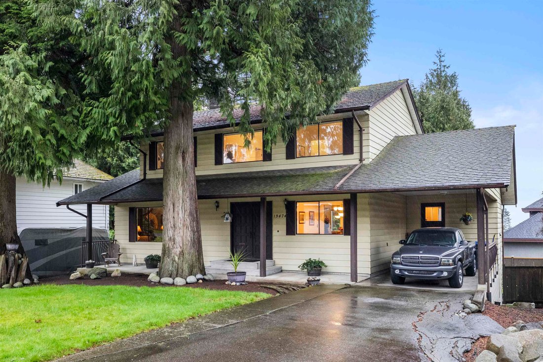 House in Surrey, British Columbia, Canada 2 - 18086672
