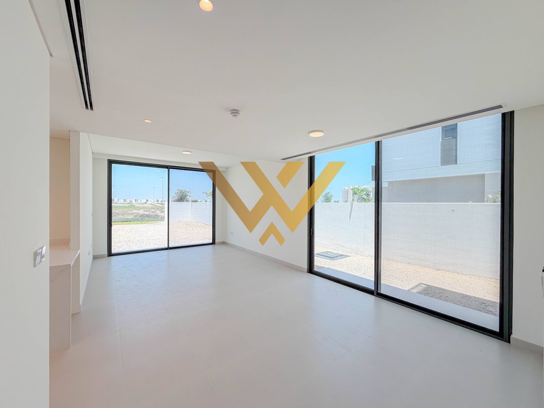 Villa in Dubai South Golf District, Dubai, United Arab Emirates 5 - 18082398