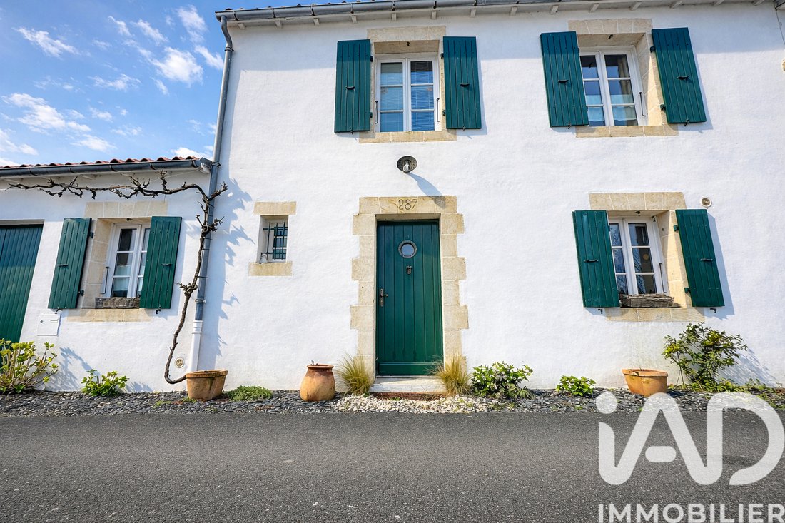 House in Saint-Clement-des-Baleines, Nouvelle-Aquitaine, France 2 - 17459890
