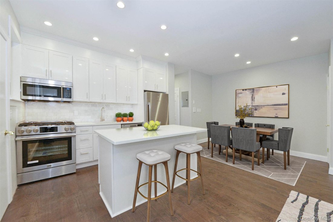 House in New York, New York, United States 3 - 18086801