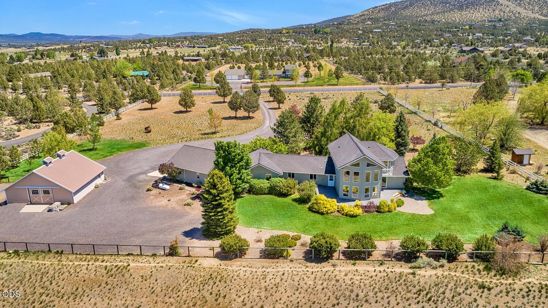 House in Powell Butte, Oregon, United States 1 - 18082725
