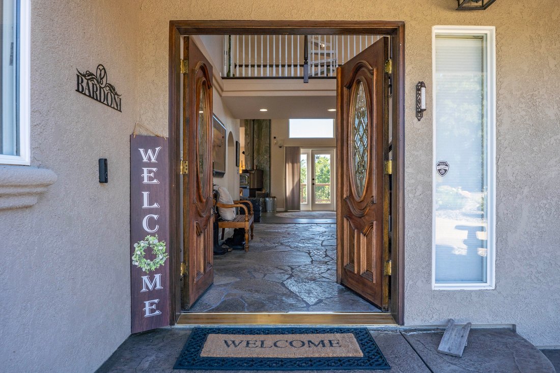 House in Bella Vista, California, United States 1 - 18083942