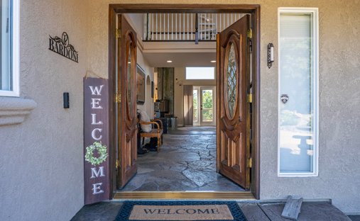 House in Bella Vista, California, United States 1