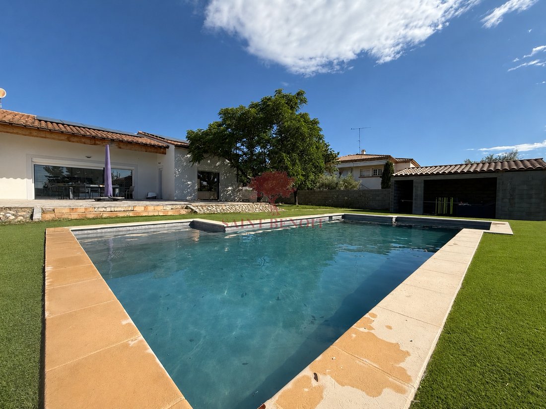 Villa in Gignac, Occitania, France 4 - 17599649