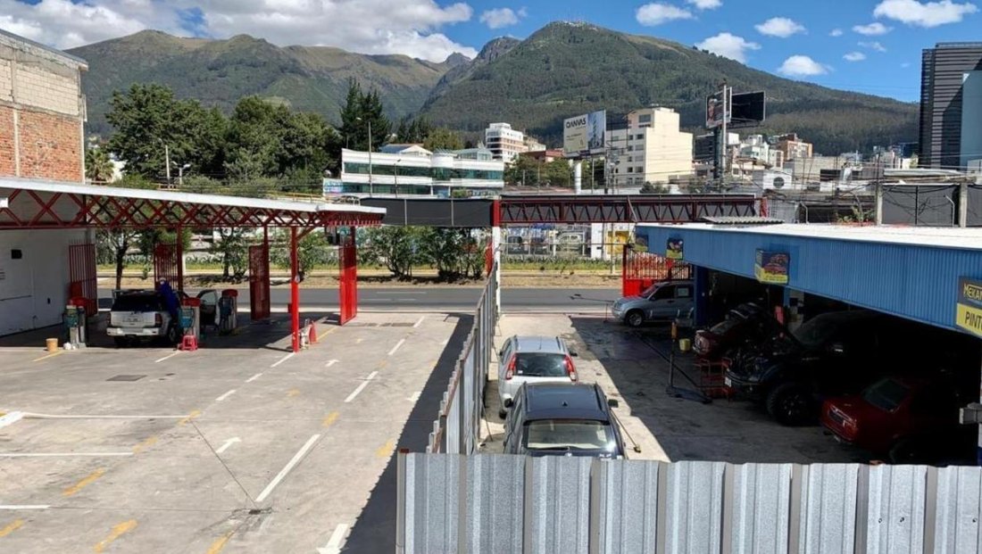 Terreno en Quito, Pichincha, Ecuador 5 - 18082756