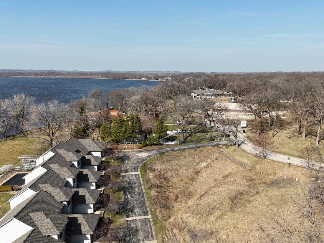 Condo in Lake Koshkonong, Wisconsin, United States 4 - 16888036