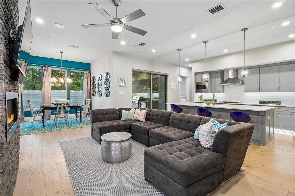 House in Lewisville, Texas, United States 3 - 18087013