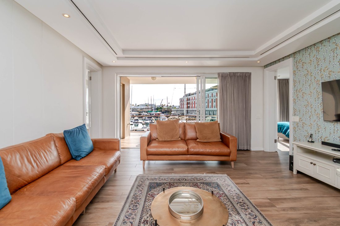 Apartment in Foreshore, Cape Town, South Africa 3 - 18083612