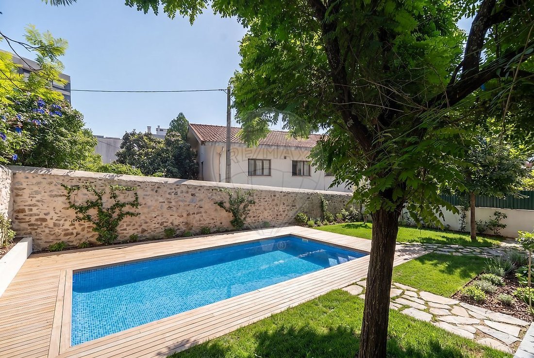 House in Coimbra (Se Nova, Santa Cruz, Almedina e Sao Bartolomeu), Coimbra District, Portugal 3 - 18038115
