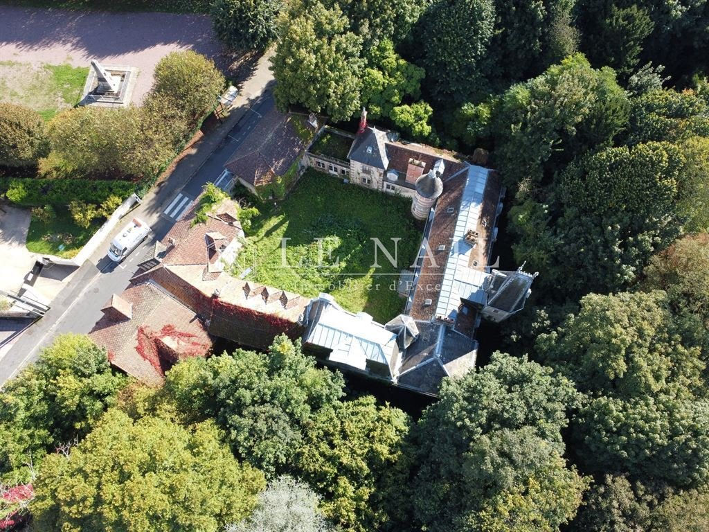 Estate in Leclerc-Centre Ouest, Brie-Comte-Robert, France 2 - 15010257