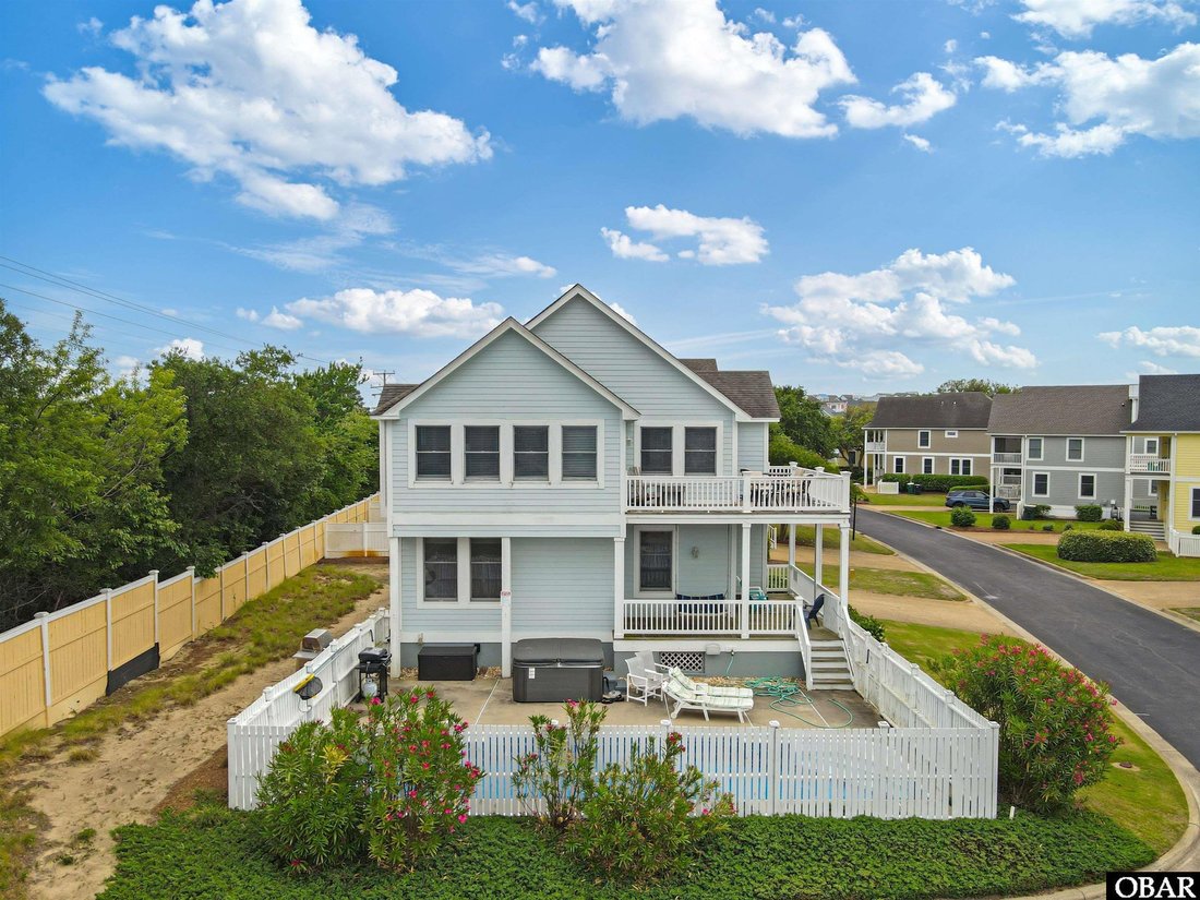 House in Corolla, North Carolina, United States 5 - 18080963