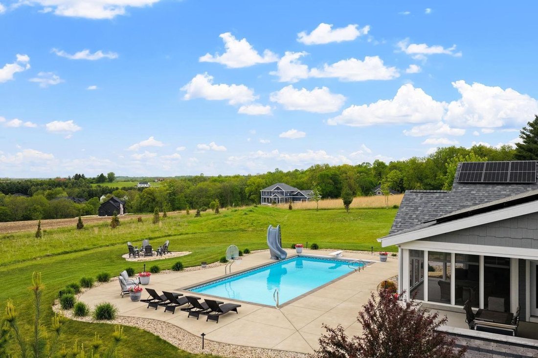 Condo in Verona, Wisconsin, United States 4 - 18081589