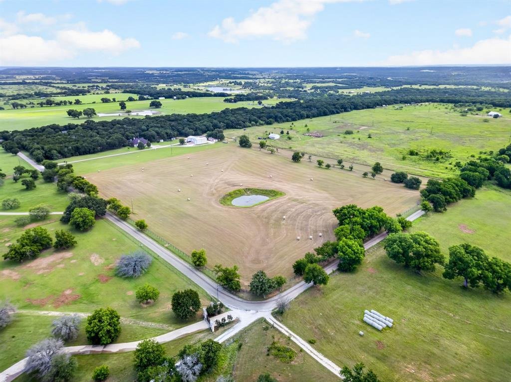 House in Cleburne, Texas, United States 1 - 16854986