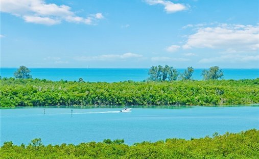 Condo in Bonita Springs, Florida, United States 1