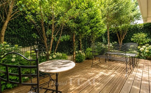 Apartment in Ile de la Jatte - Parc d'Orléans, Neuilly-sur-Seine, France 1