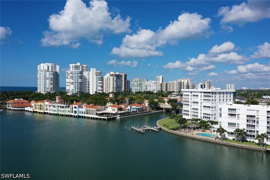 Condo in Naples, Florida, United States 1 - 18088624