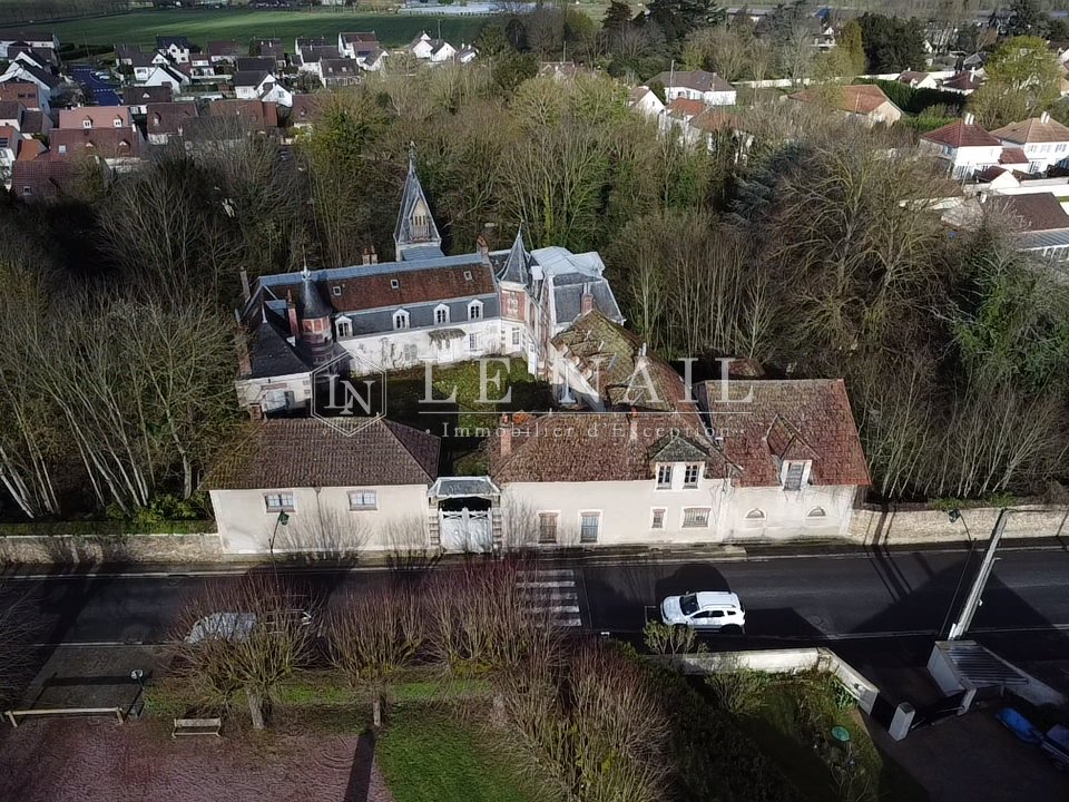 Estate in Leclerc-Centre Ouest, Brie-Comte-Robert, France 3 - 15010257